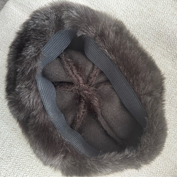 Vintage Dark Brown Faux Fur Beret - Picture 9 of 9